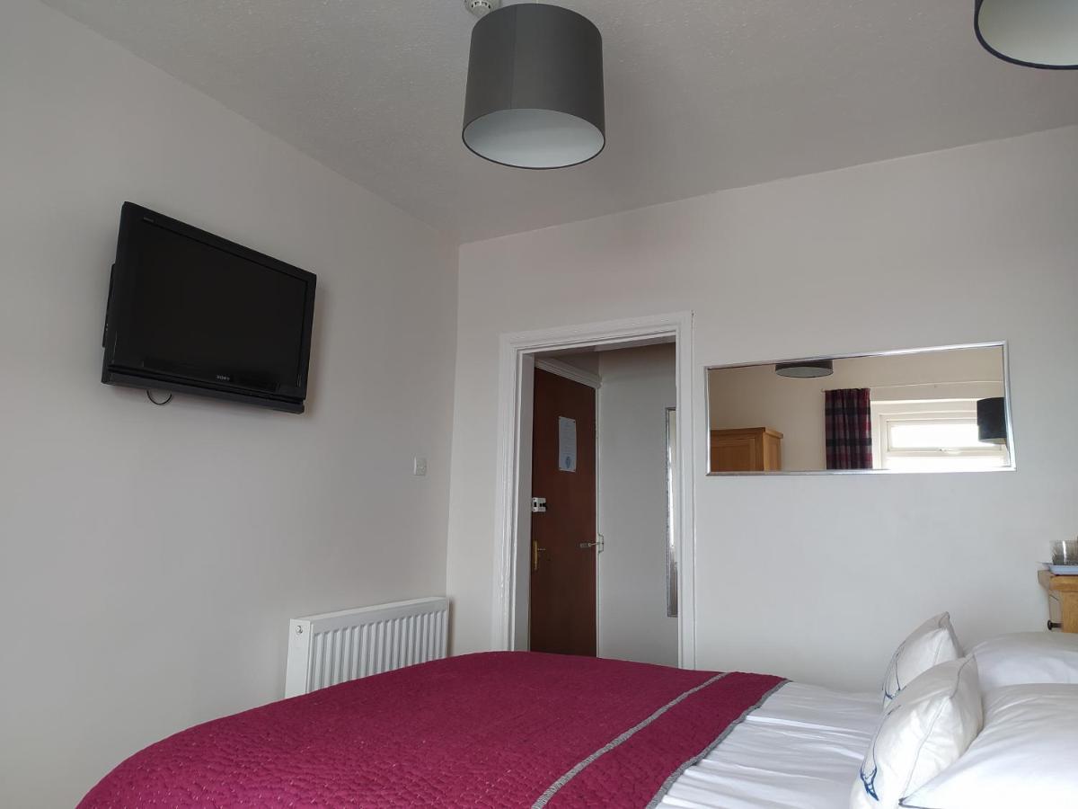 Bed and Breakfast Frosty Towers Llandudno Esterno foto